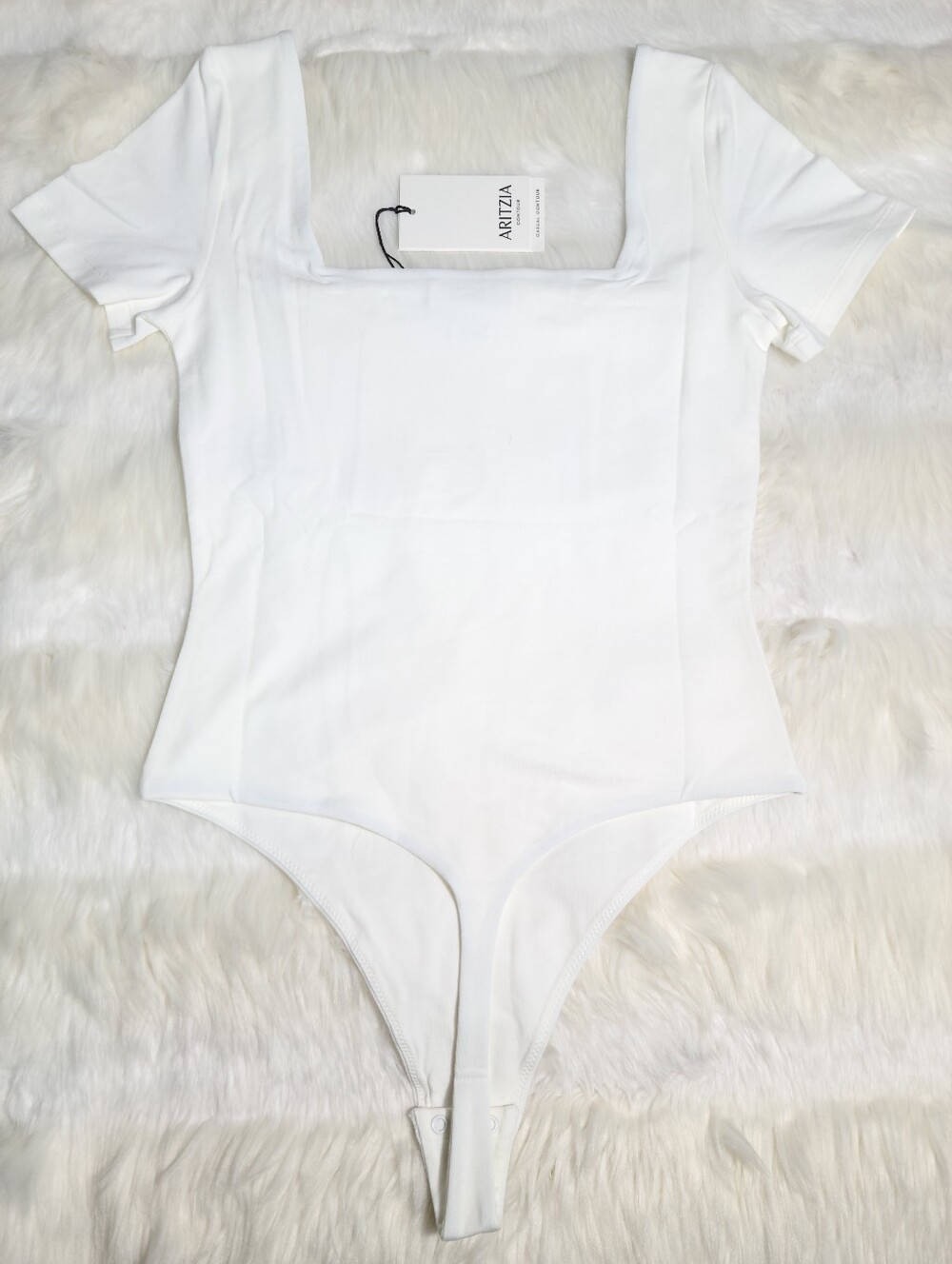 Aritzia Contour Squareneck Shortsleeve Bodysuit White Women Medium NEW - Picture 2 of 5